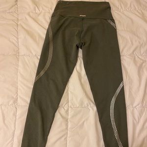 american eagle leggings